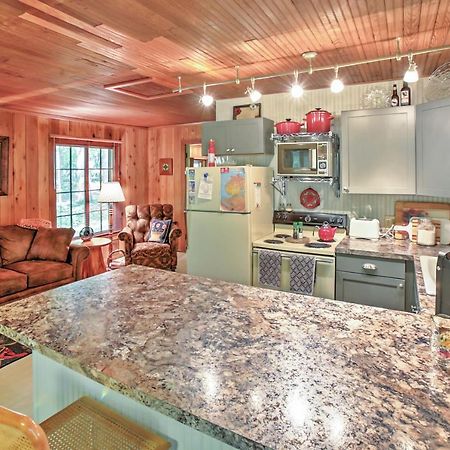 Pet-Friendly One Crow Cottage In Harbor Springs! Exterior foto