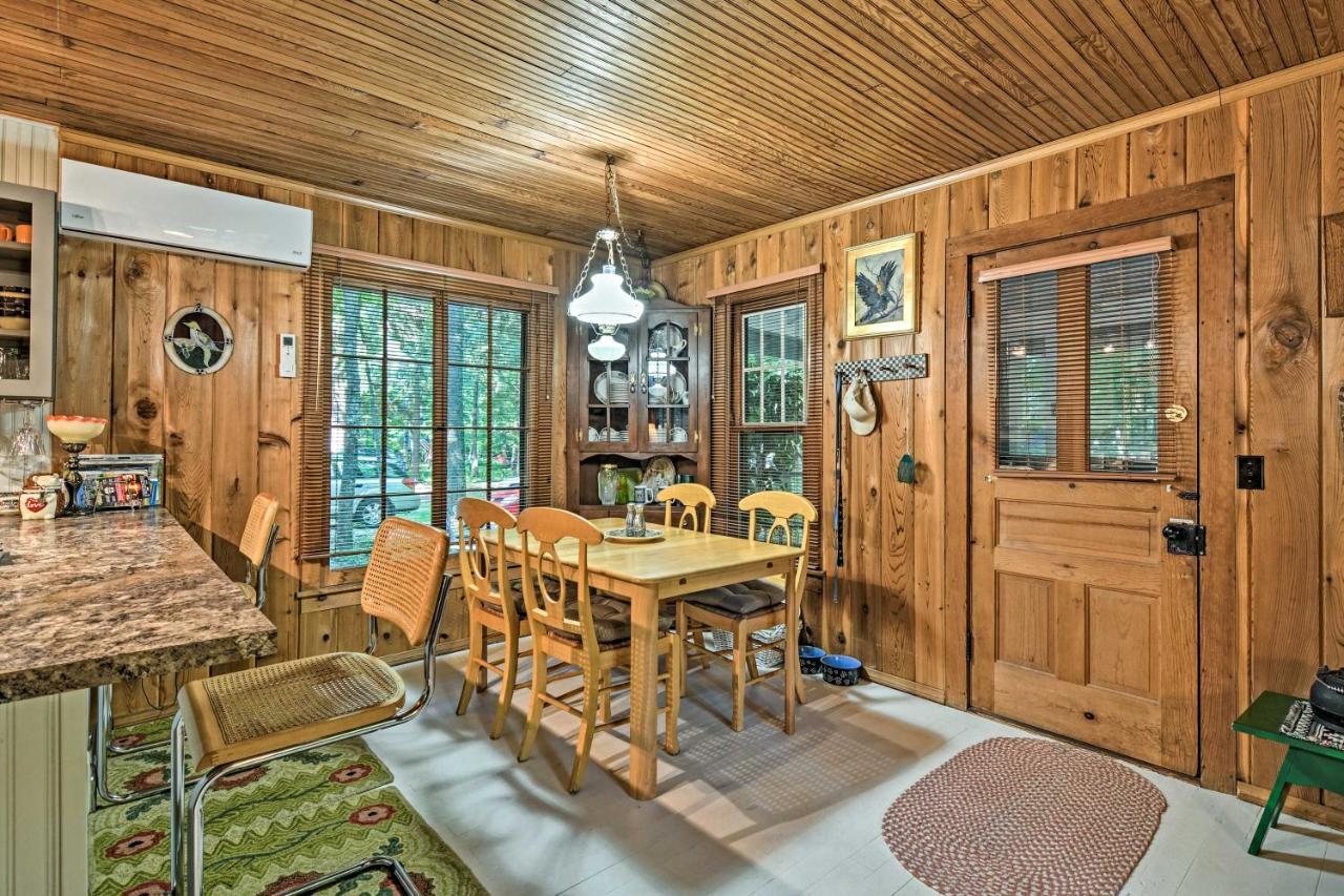 Pet-Friendly One Crow Cottage In Harbor Springs! Exterior foto